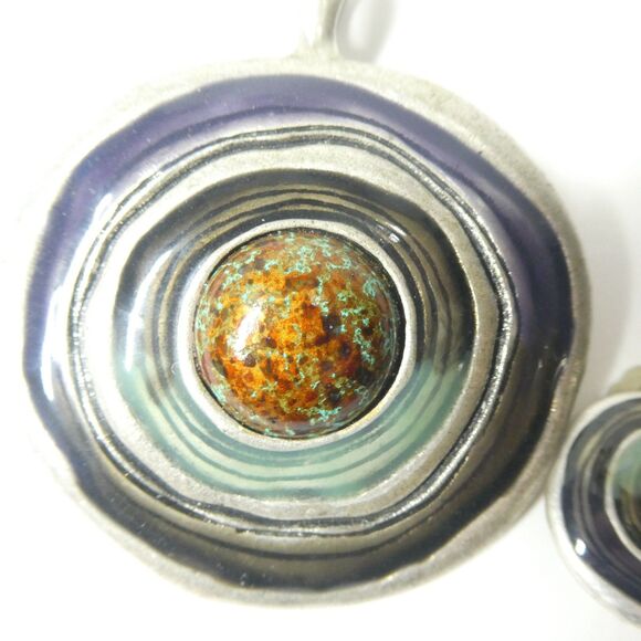 Enamel Jewelry Set Silvertone Pendant & Earrings Vintage Artisan Swirl - Picture 3 of 7